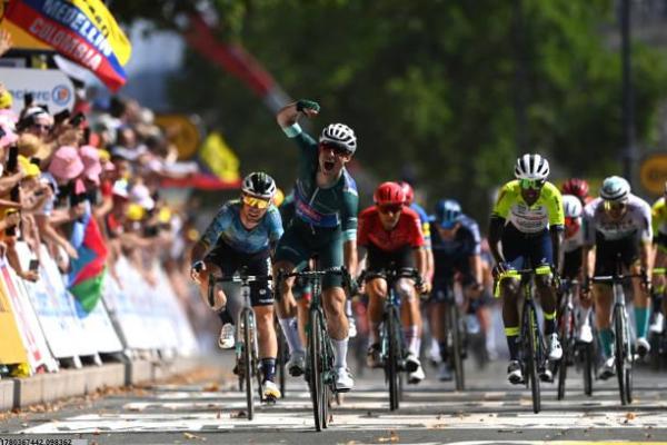 游泳训练是否成为体育培训的一部分？(图1)